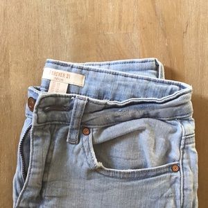 Forever 21 ripped light wash jeans